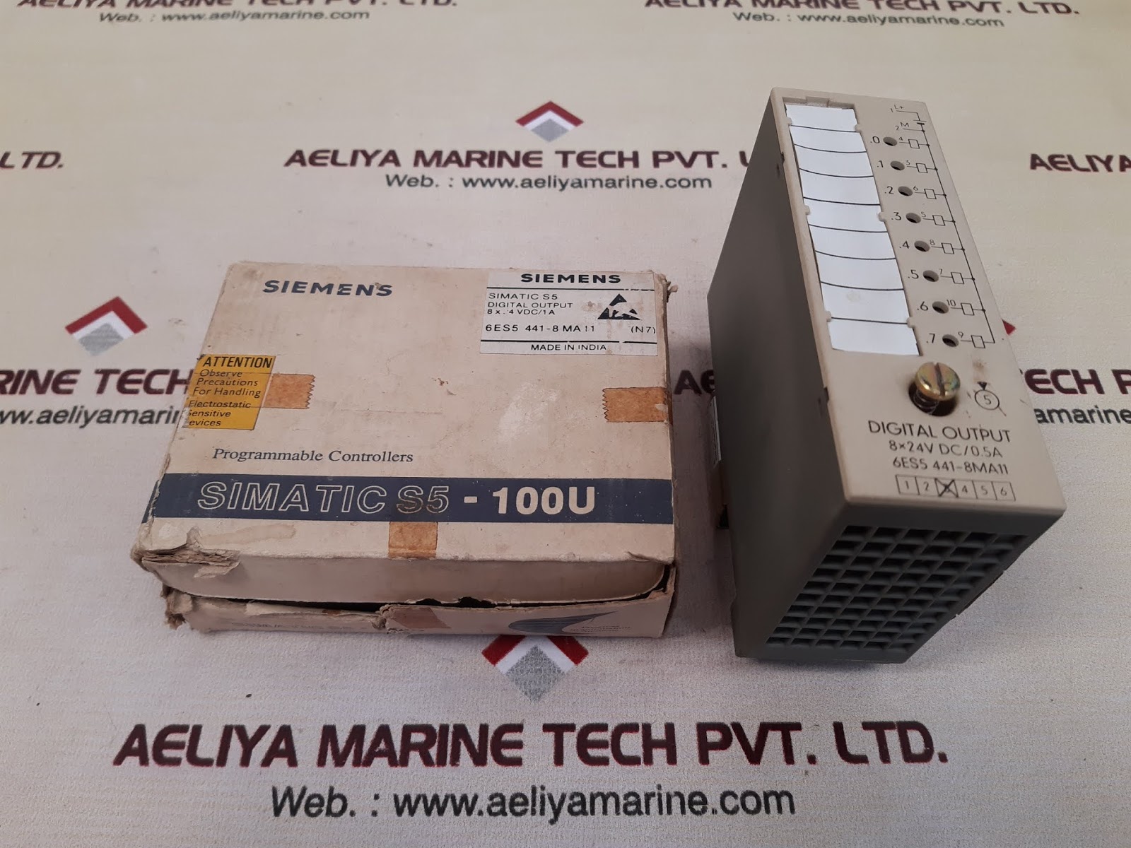 SIEMENS SIMATIC S5 -100U PROGRAMMABLE CONTROLLERS 6ES5 441-8MA11