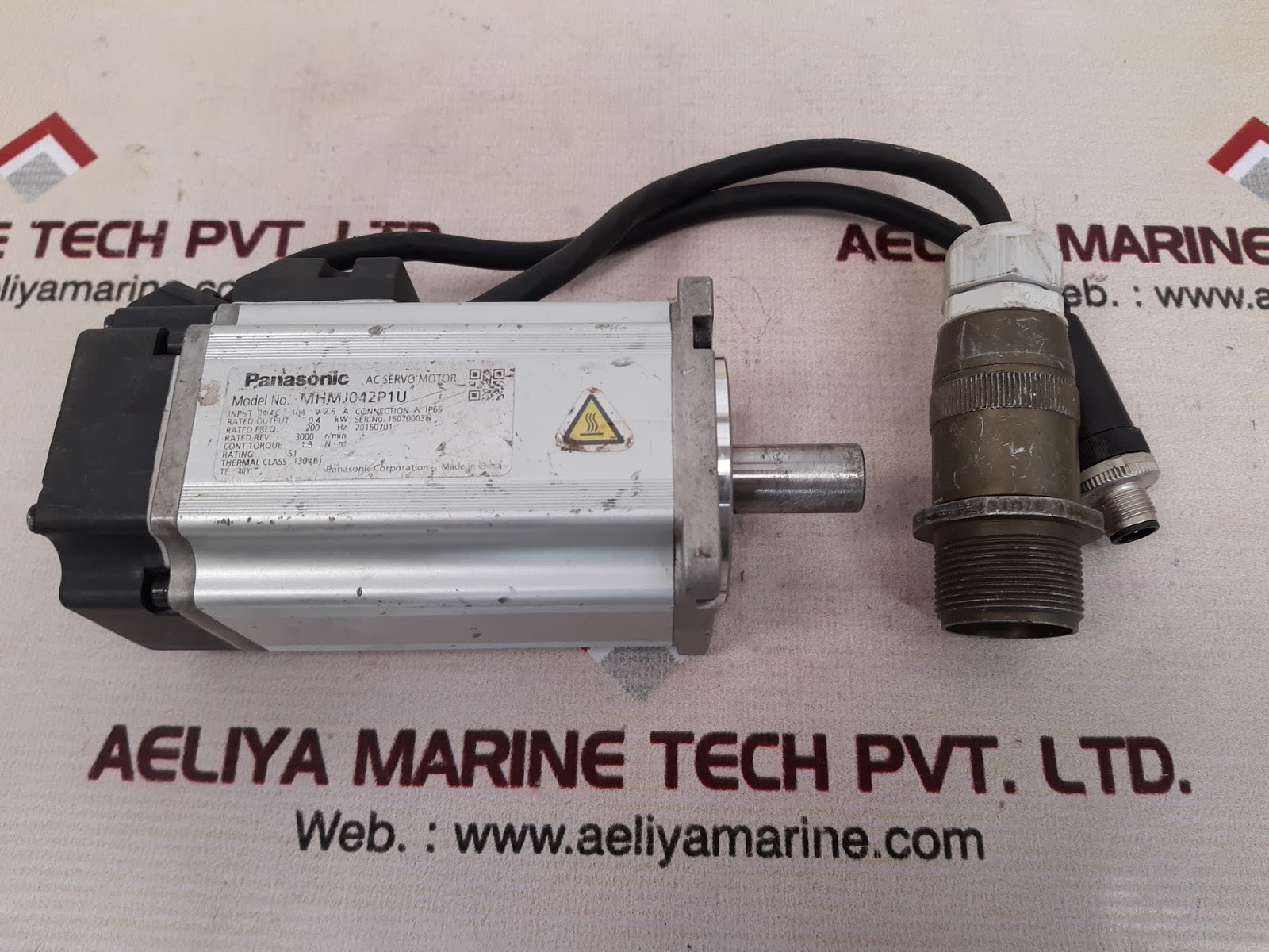 PANASONIC MHMJ042P1U AC SERVO MOTOR
