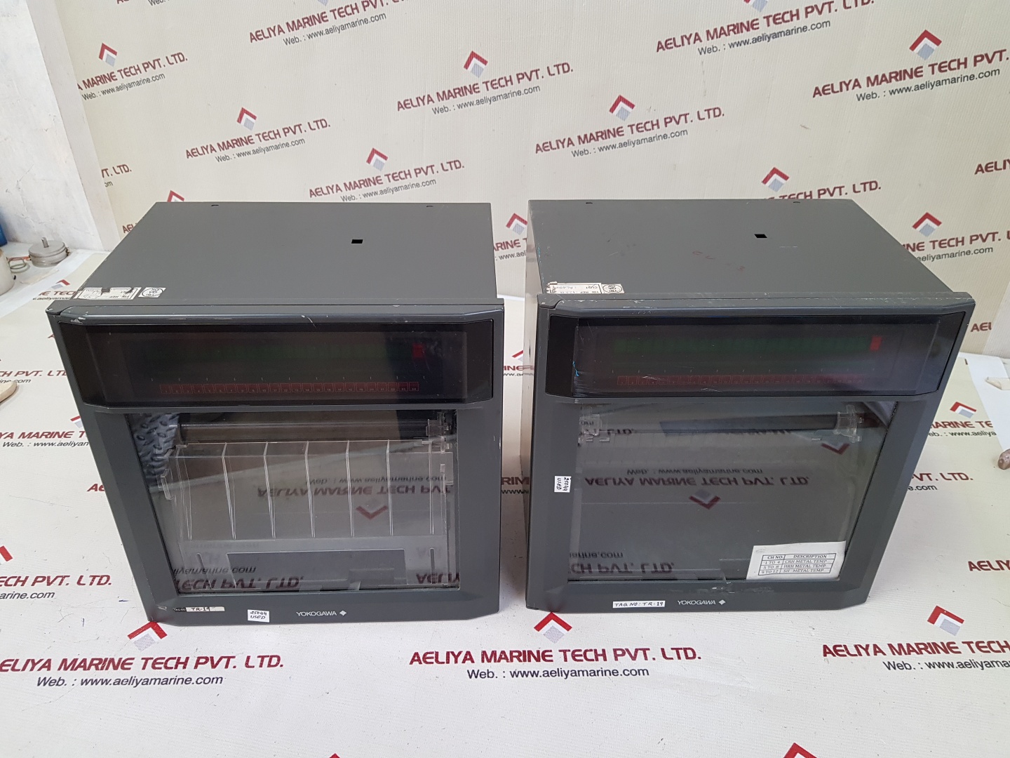 YOKOGAWA TR-19 100-240V~50/60HZ TEMPERATURE INDICATOR