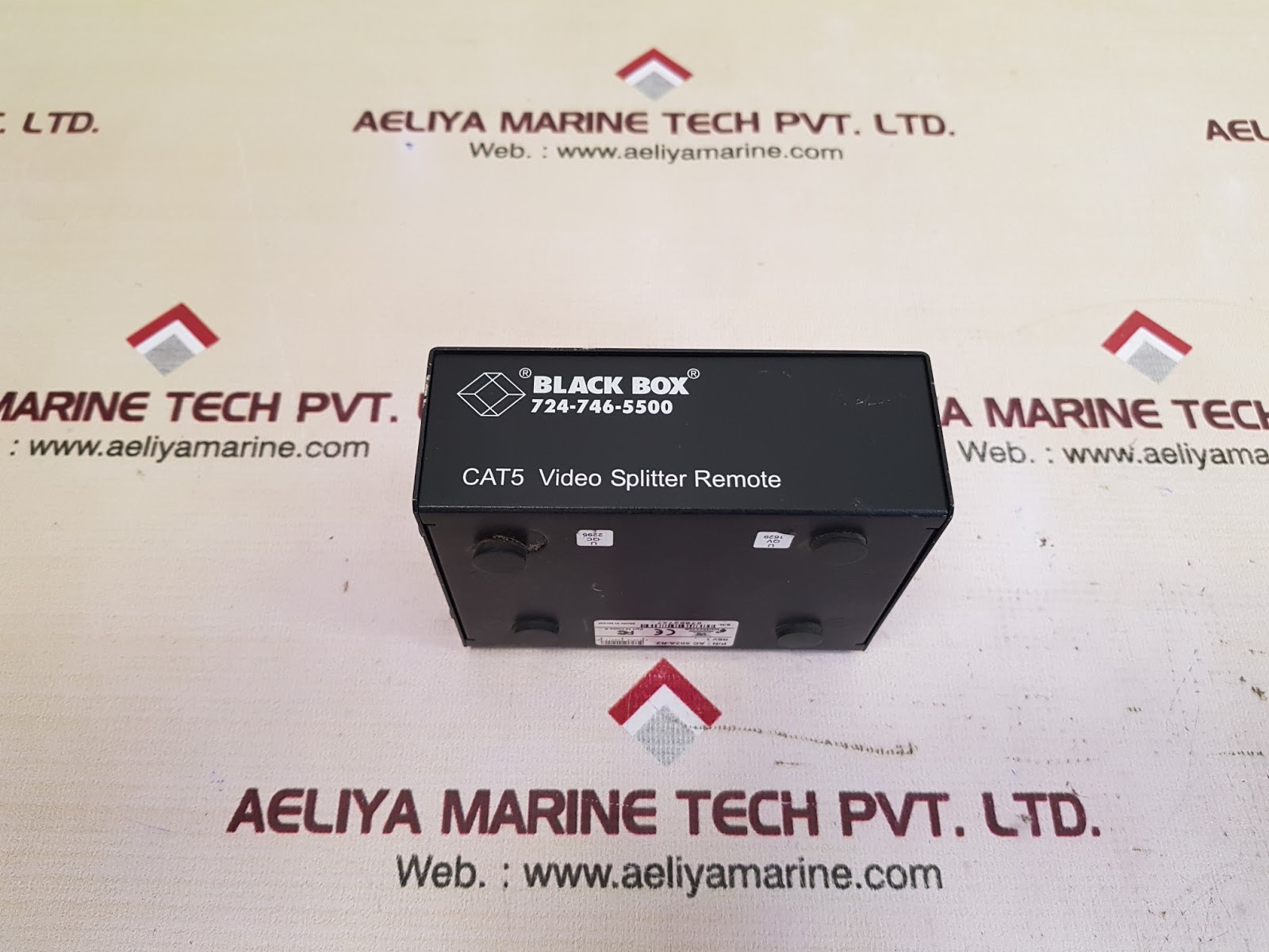 Blackbox 724 746 5500 cat5 video splitter remote