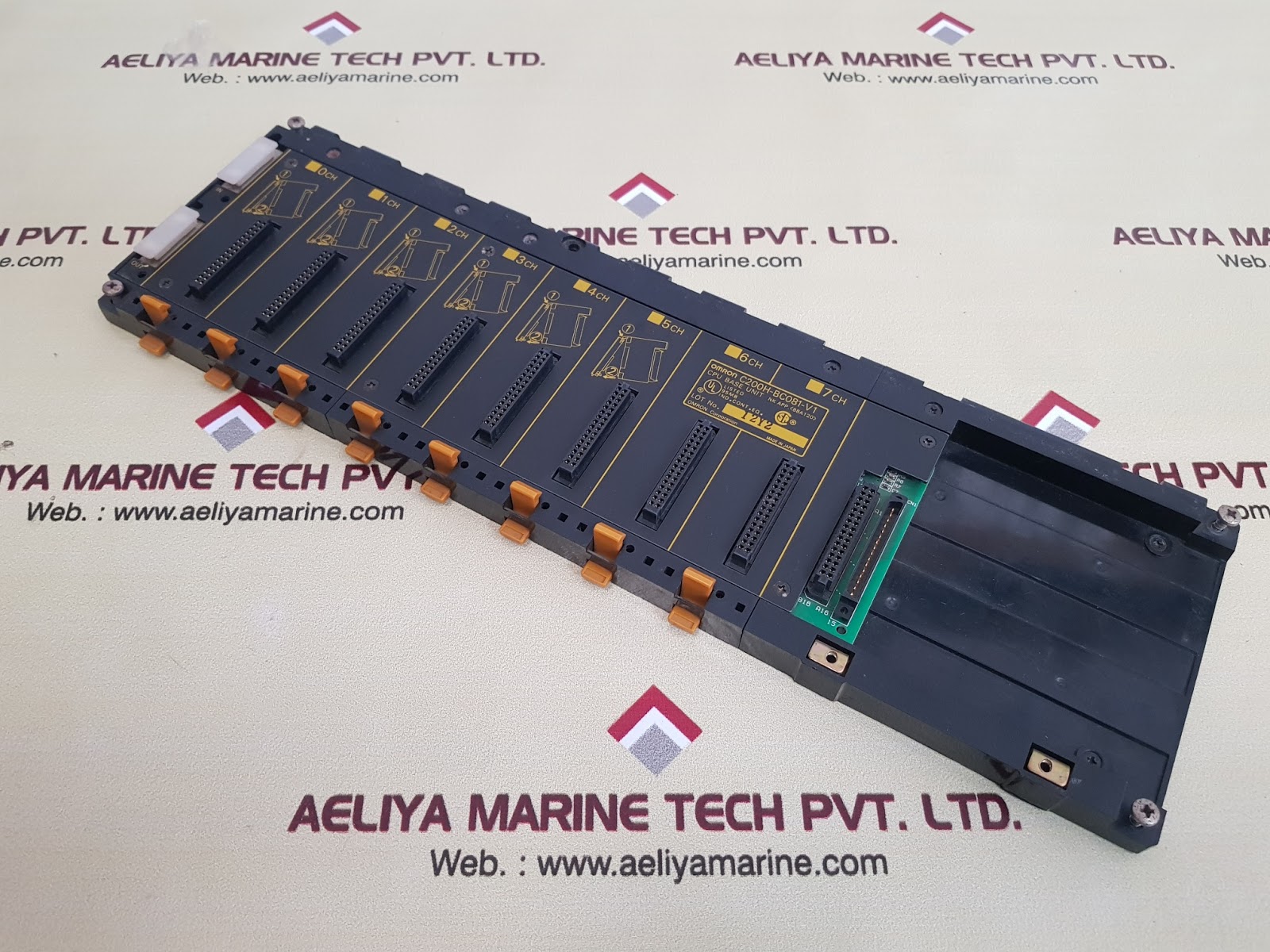 Omron c200h-bc081-v1 cpu base unit - Image 3