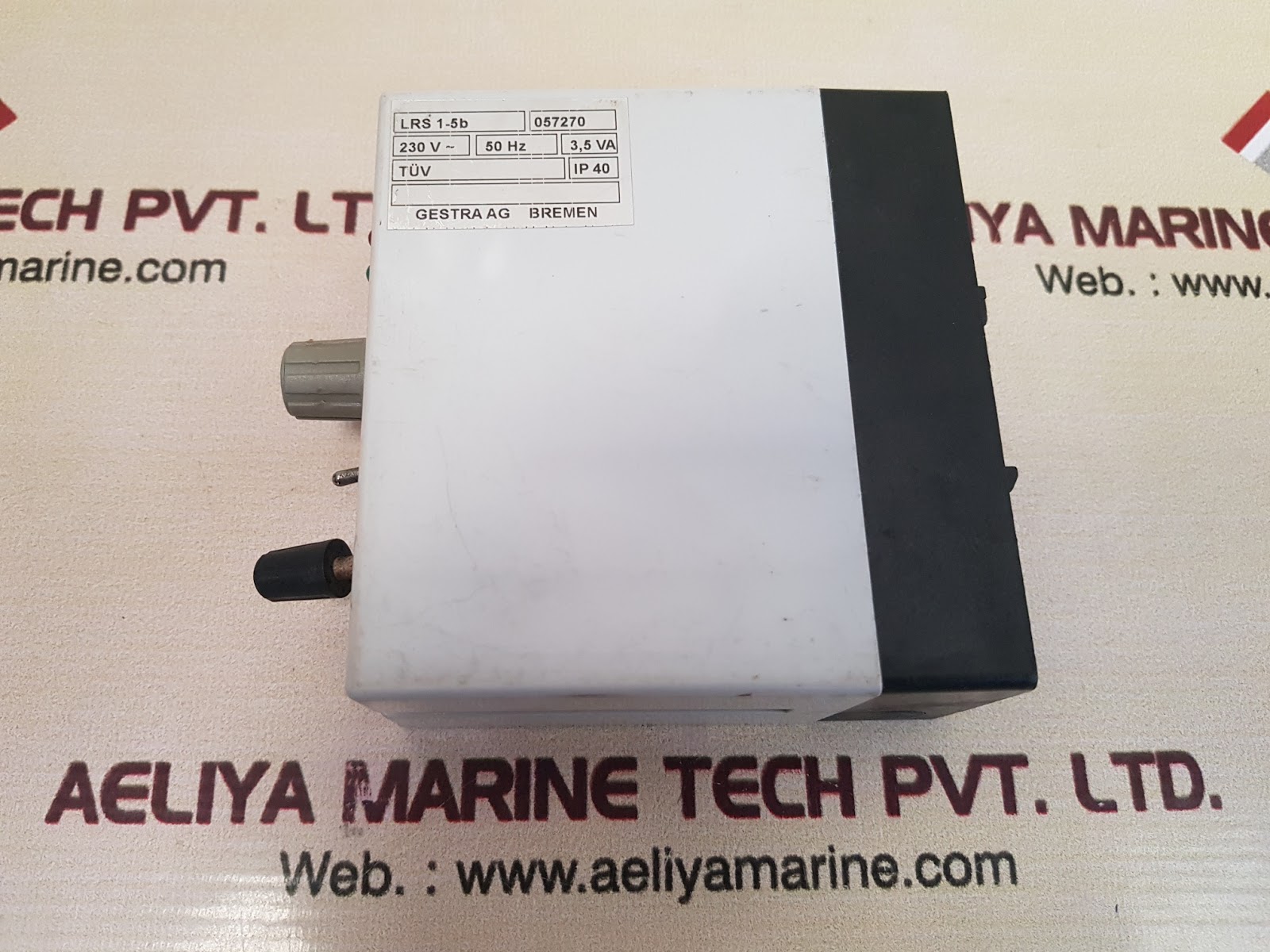 Gestra flowserve lrs 1-5b conductivity limit switch - Image 4