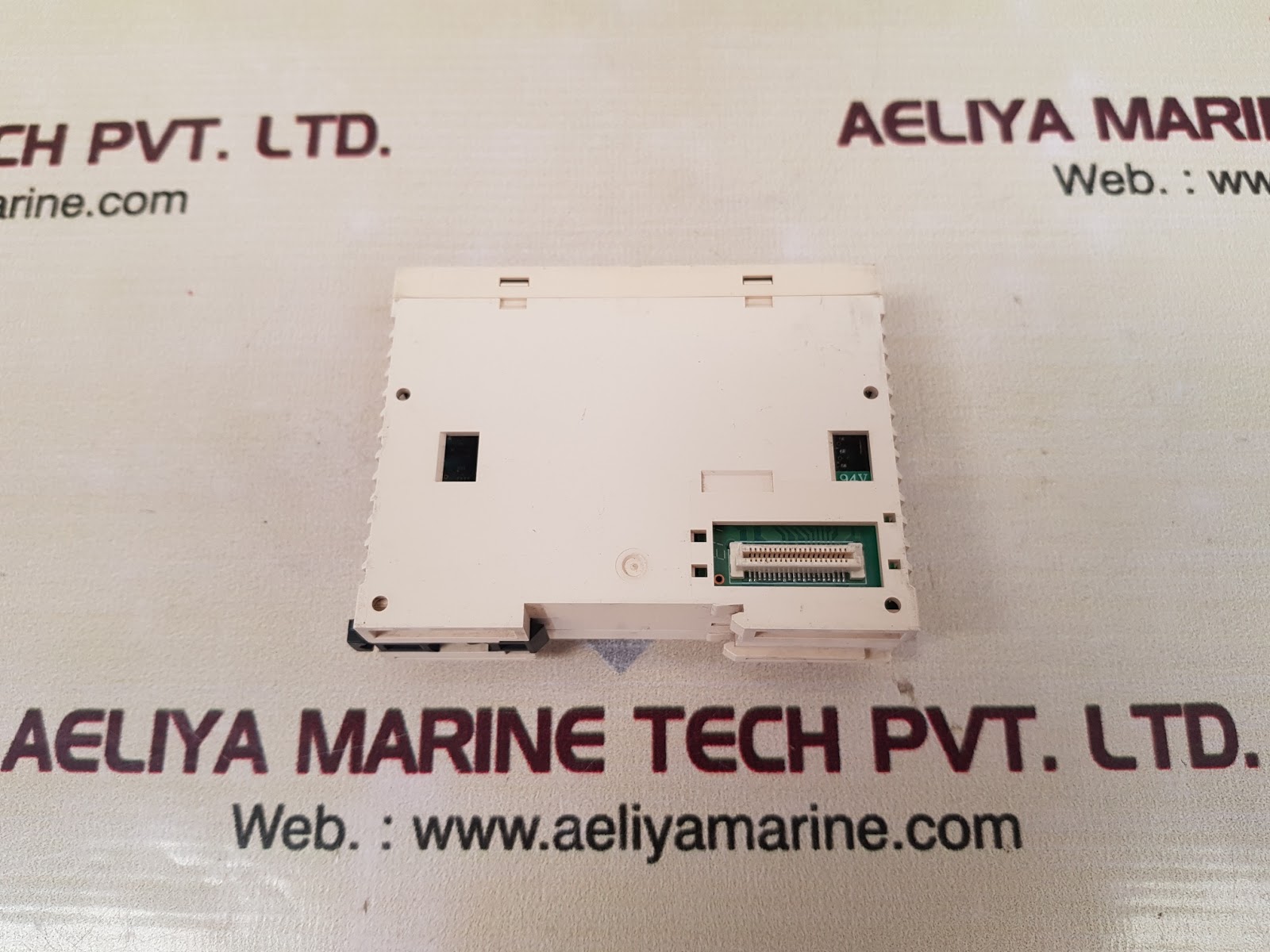 Schneider modicon tm2amm6ht analog i/o module - Image 4