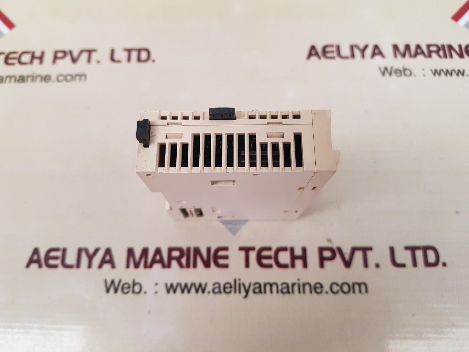 Schneider modicon tm2amm6ht analog i/o module - Image 5