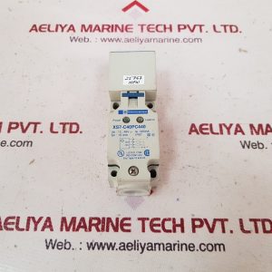 Telemecanique xs7-c40pc440 proximity switch