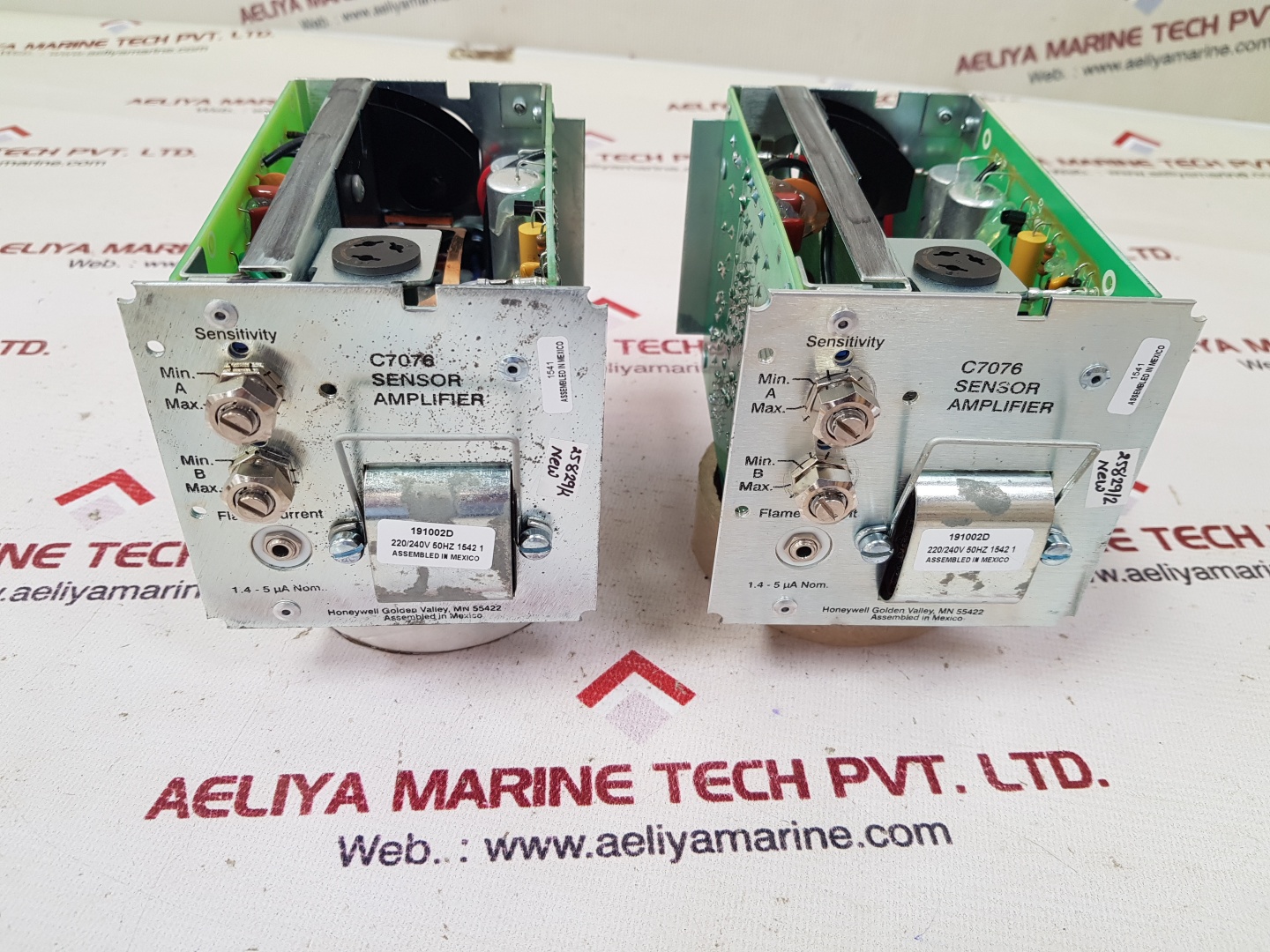 Honeywell C7076 Sensor Amplifier 220/240V - Image 2