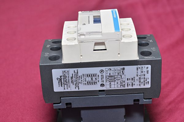 Telemecanique /square D/schneider electric lc1d32 contactor - Image 6