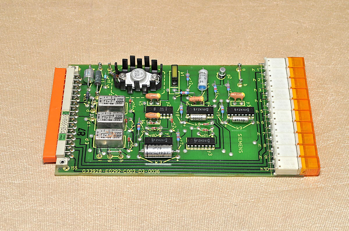 SIEMENS G33928-E0292-C003-D3-0036 PCB CARD - Image 2