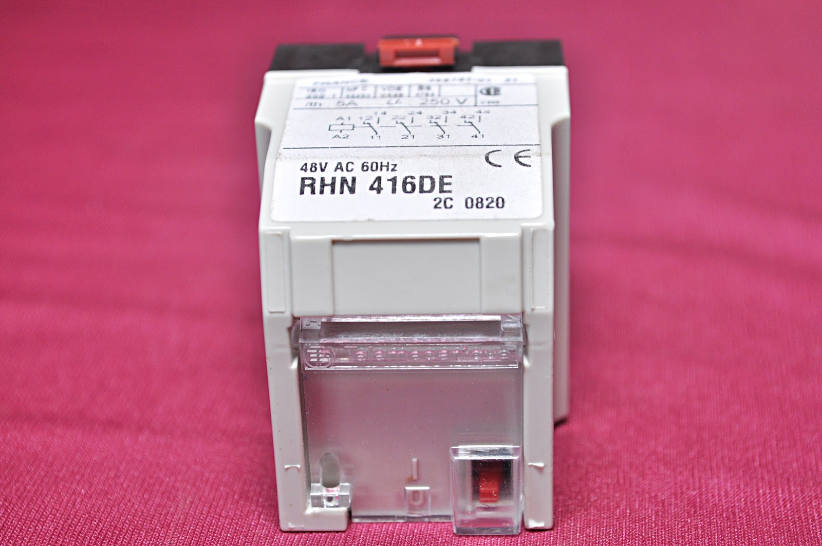 Telemecanique Rhn416De Relay 48V 60Hz - Image 5