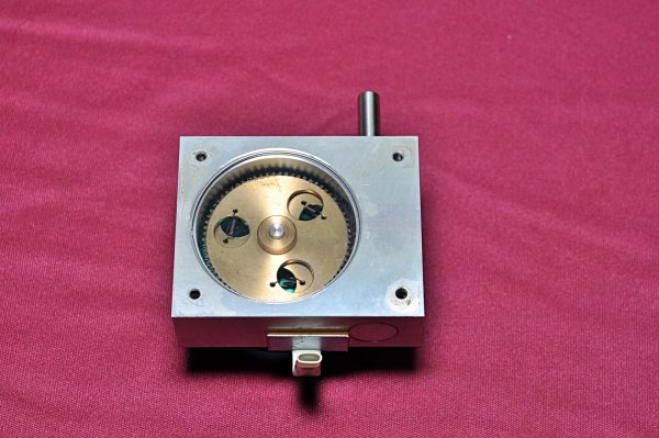 Midori precisions green pot cpp-45-10sx-6 potentiometer - Image 4