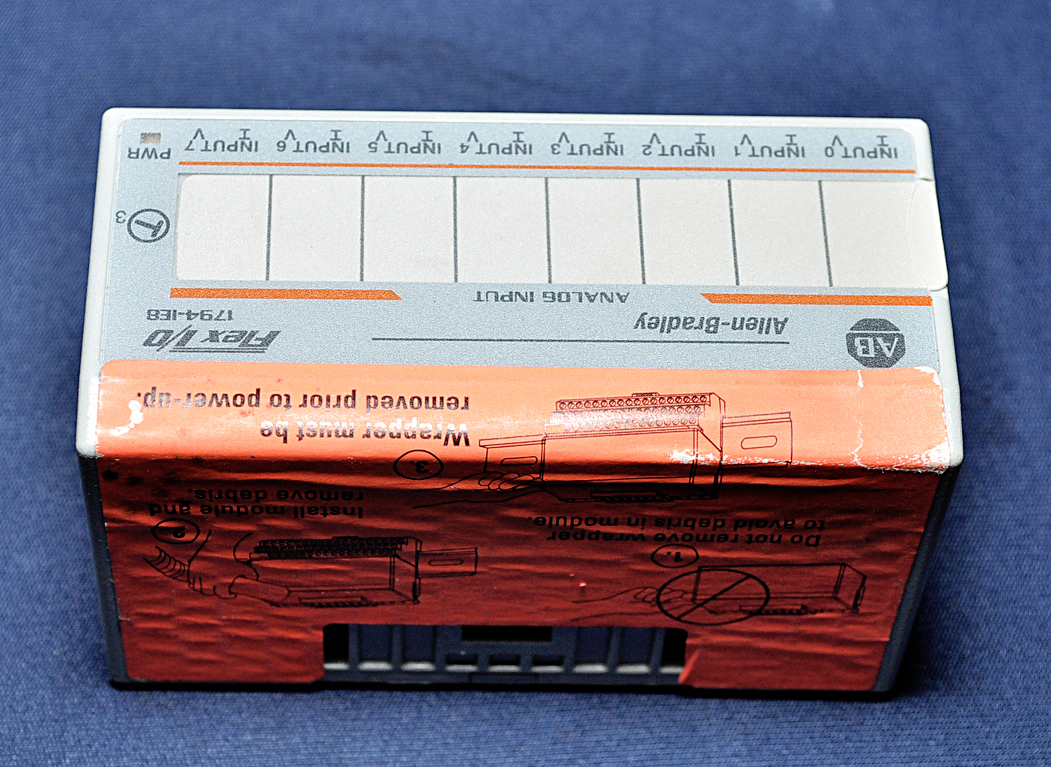Allen-bradley analog input module 1794-ie8 - Image 2