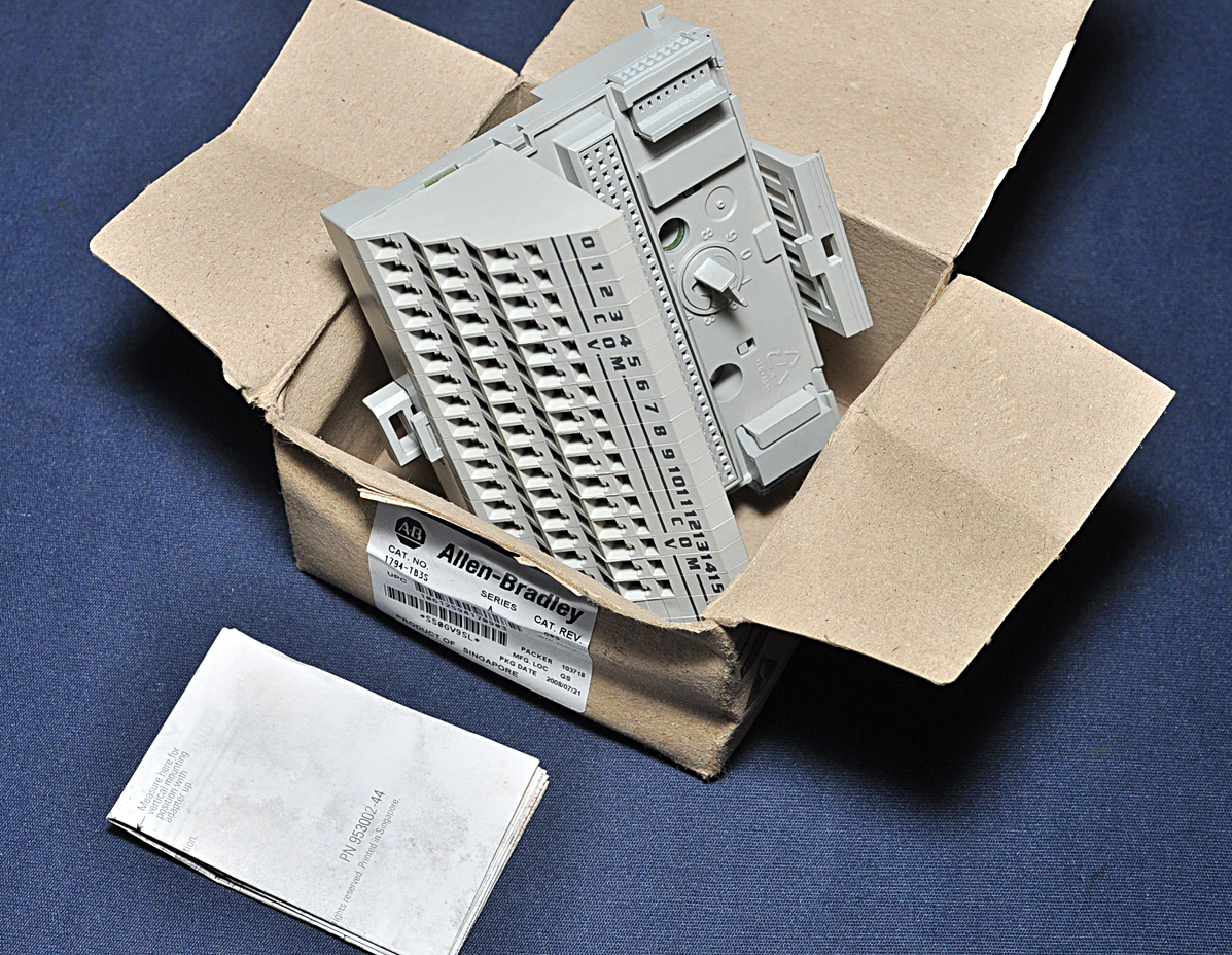 Allen-bradley 1794-tb3s terminal base