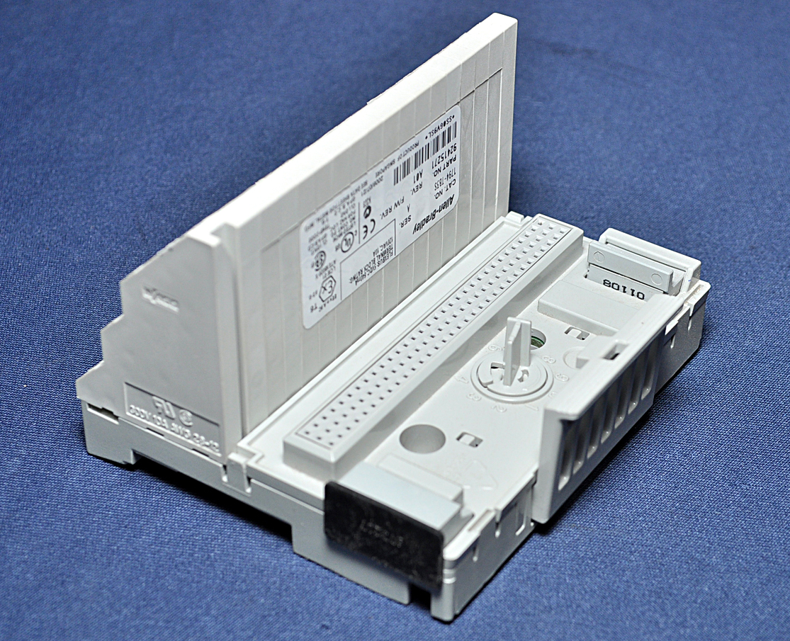 Allen-bradley 1794-tb3s terminal base - Image 4