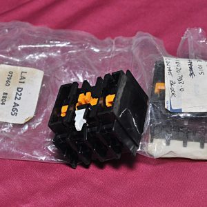 Telemecanique la1-d22 a65 auxiliary contact