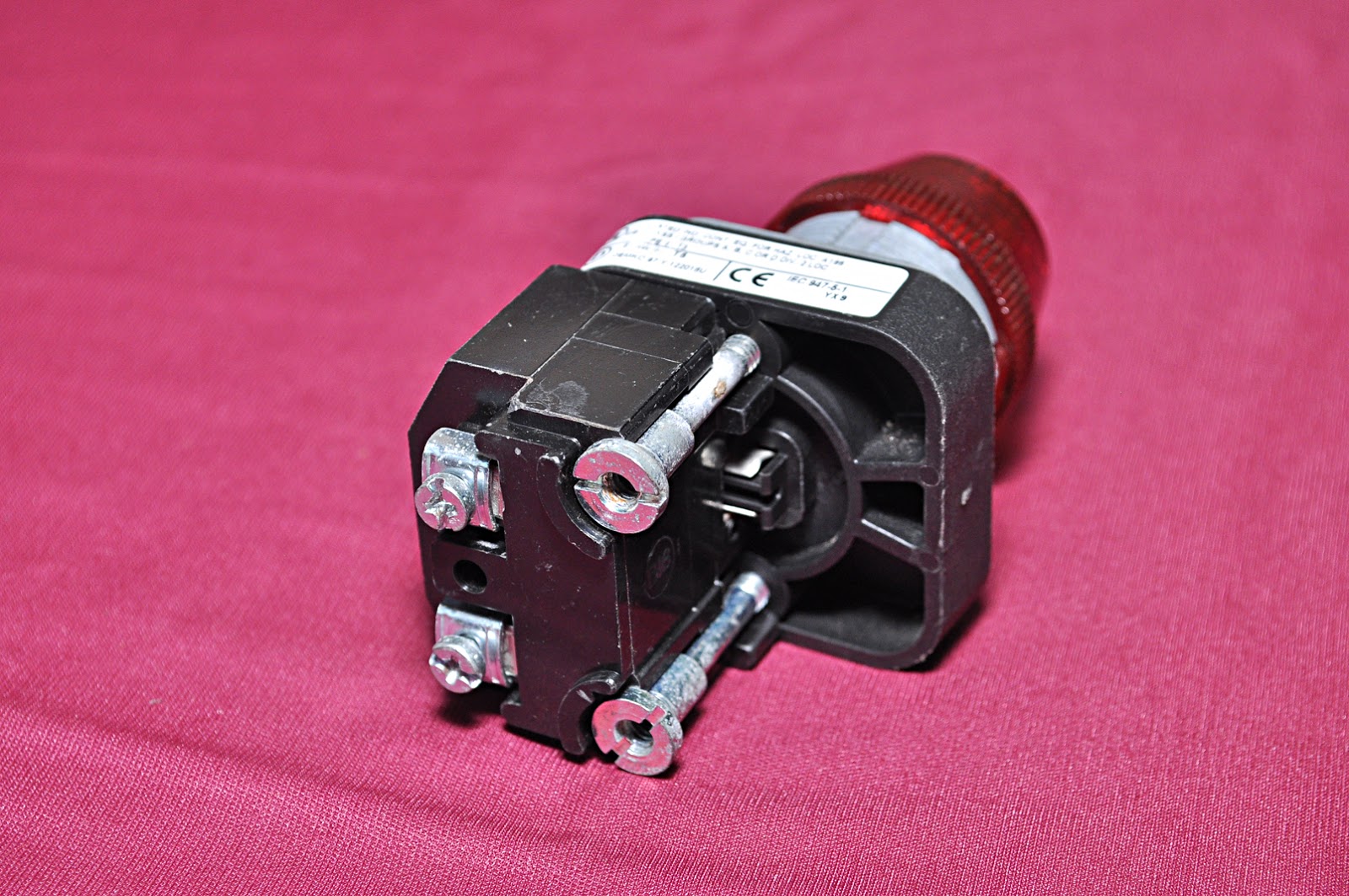 ALLEN-BRADLEY 800T-P16R SERIES N RED PILOT LIGHT - Image 5