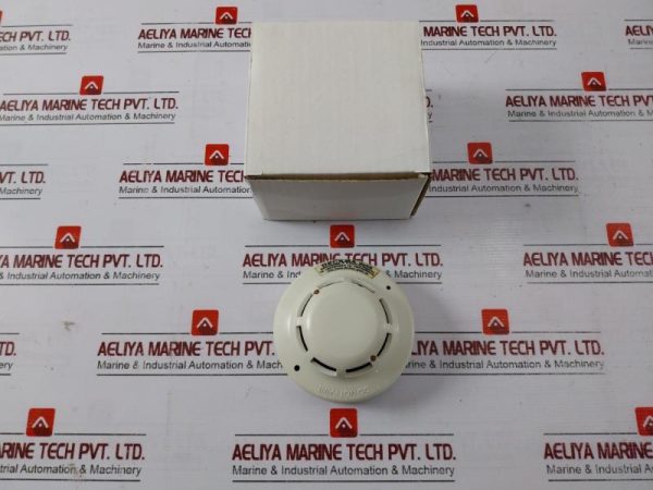 Hochiki Slr-E3nm Conventional Photo Electric Smoke Detector 30v