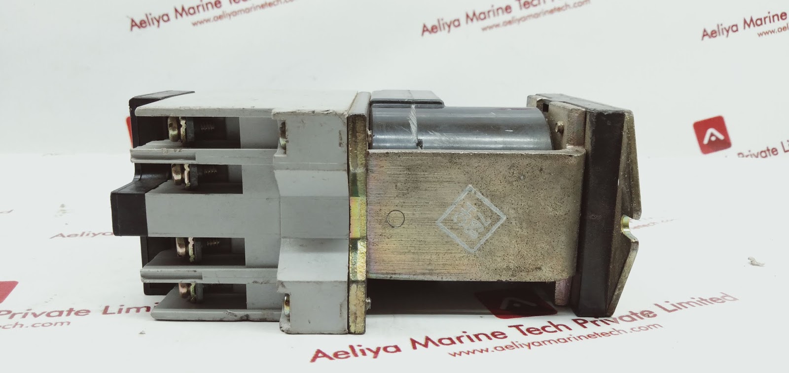 Square D Xdo 20 Industrial Control Relay - Image 4