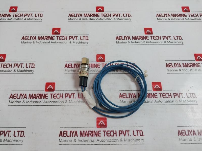 Johnson Controls P100ap-2c Pressure Switch 240v - Image 4