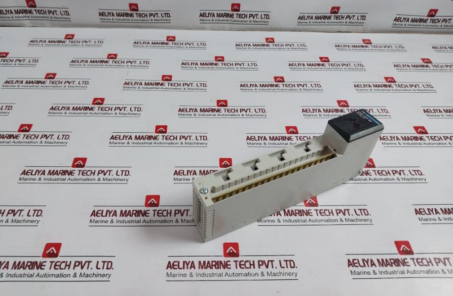 Schneider Electric 140ddi35300c I/O Module 24v - Image 3
