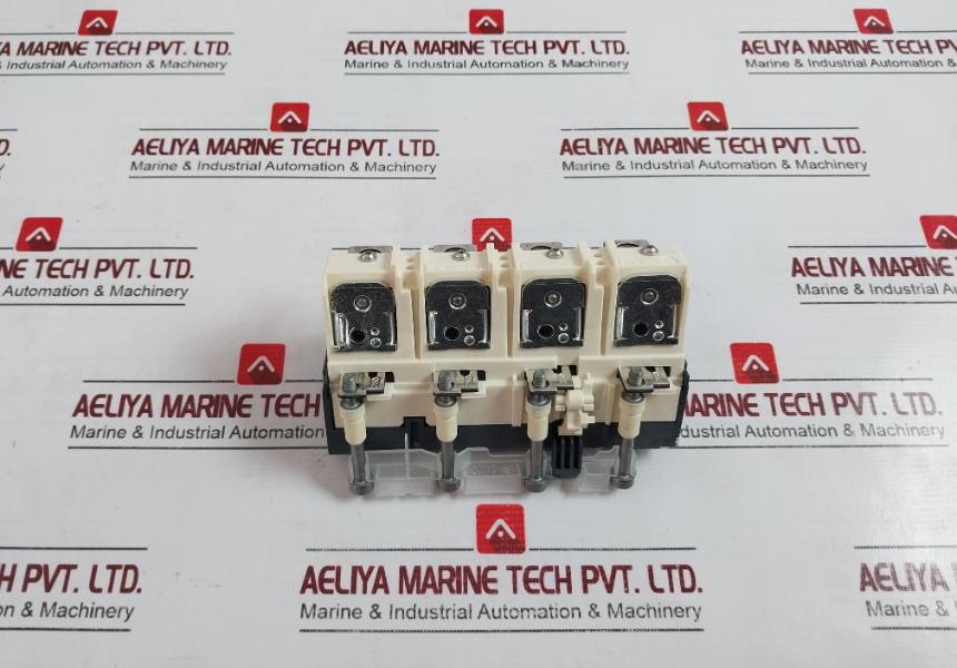 Schneider Electric Tm200dc Circuit breaker 40°C - Image 4