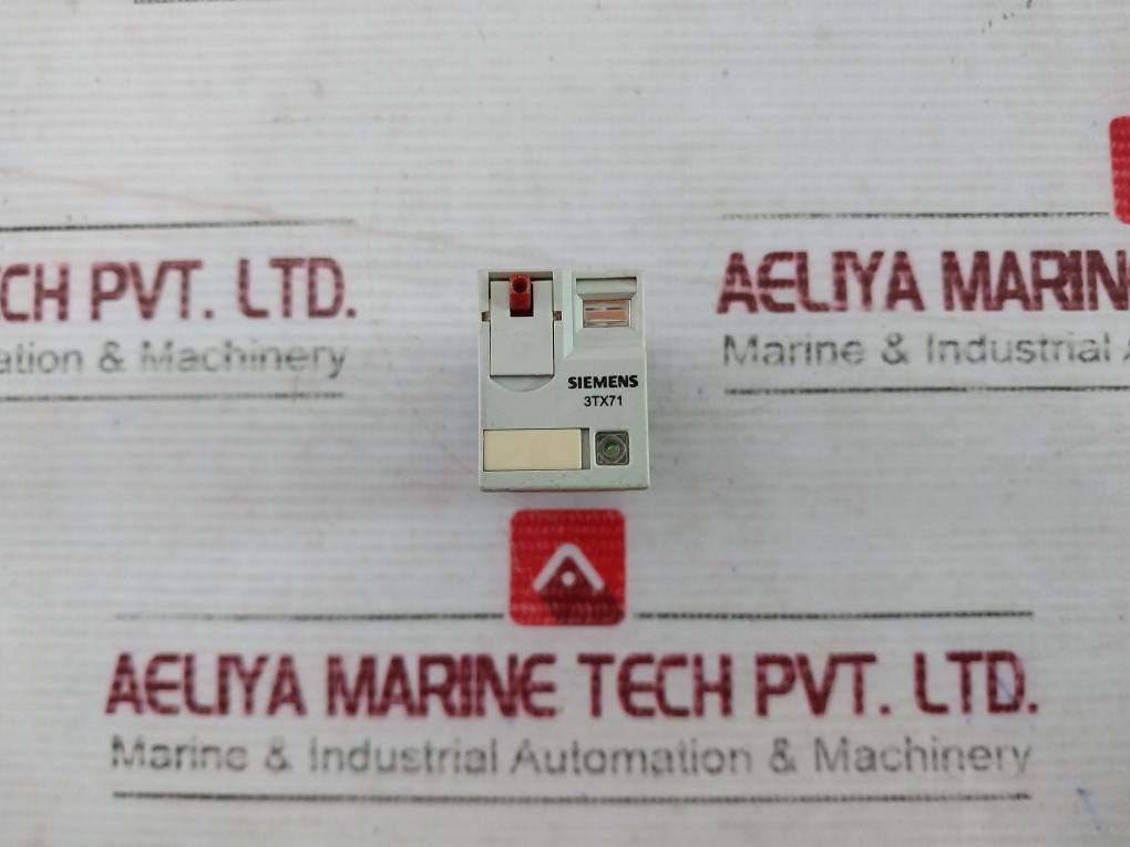 Siemens 3tx7114-5lc13 Plug-In Relay With Base 277v