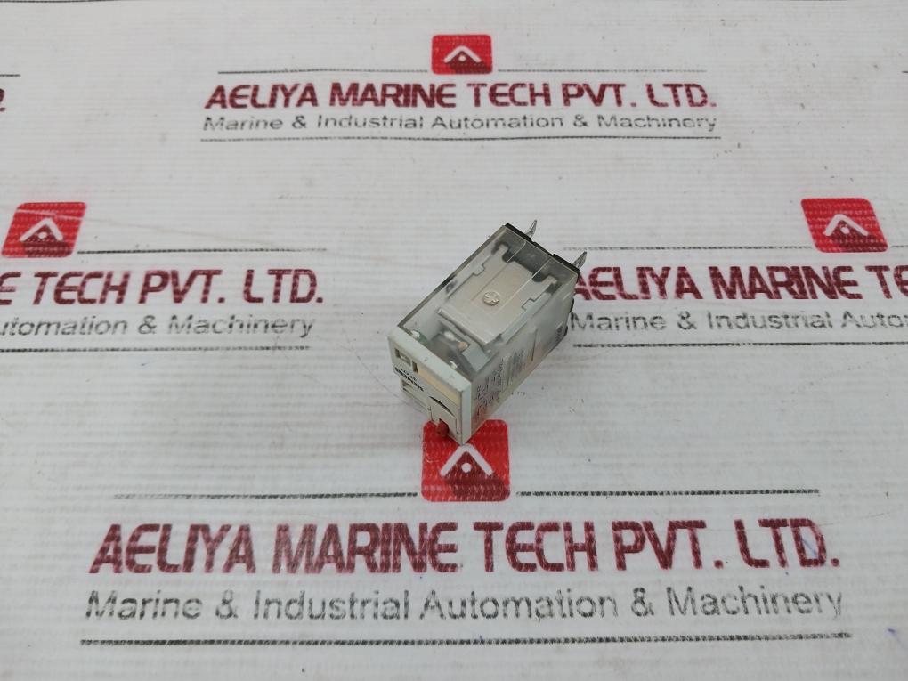 Siemens 3tx7114-5lc13 Plug-In Relay With Base 277v - Image 3