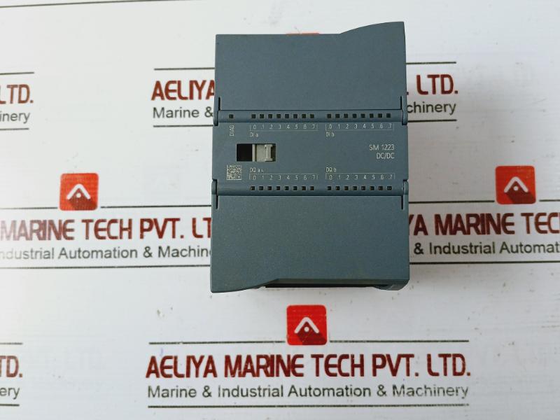 Siemens 6es7 223-1bl32-0xb0 IO Module 24v