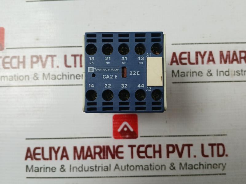 Telemecanique Ca2-En 122 Control Relay 660v