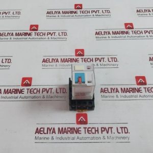 Tracon Rt11 Relay With Socket 250v