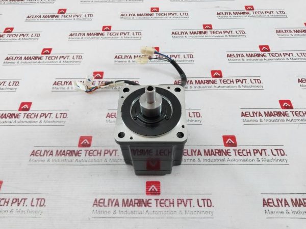 Yaskawa Electric Sgmph-02a2a-Yr12 Ac Servo Motor 200 V