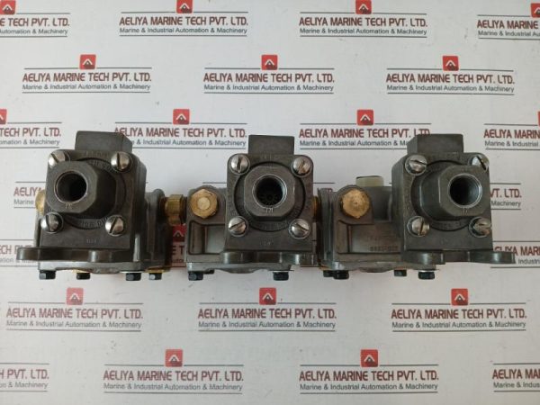 Rexroth P54350-4 Shuttle Valve