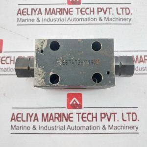 697475-M19x1 P61 Directional Control Valve