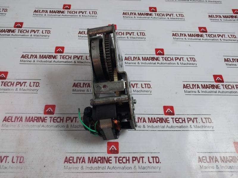 Abb V3615 Vcb Ac Motor 130v - Image 4