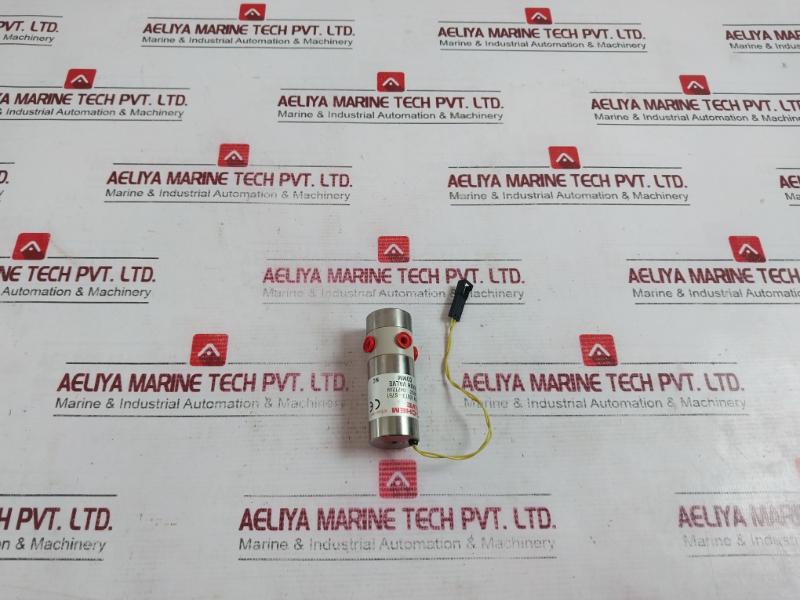 Bio-Chem Valve 100t3-S751 Solenoid Valve 24v - Image 4