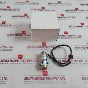 Bio-Chem Valve 100t3-S911 Solenoid Operated Isolation Valve 3-Way 24v