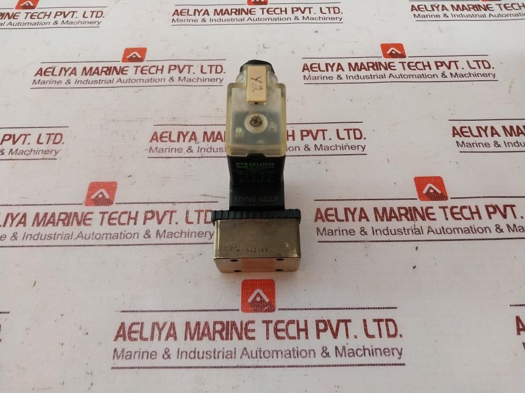 Burkert 6014 C 1,5 Fkm M5 Solenoid Valve 230v - Image 4