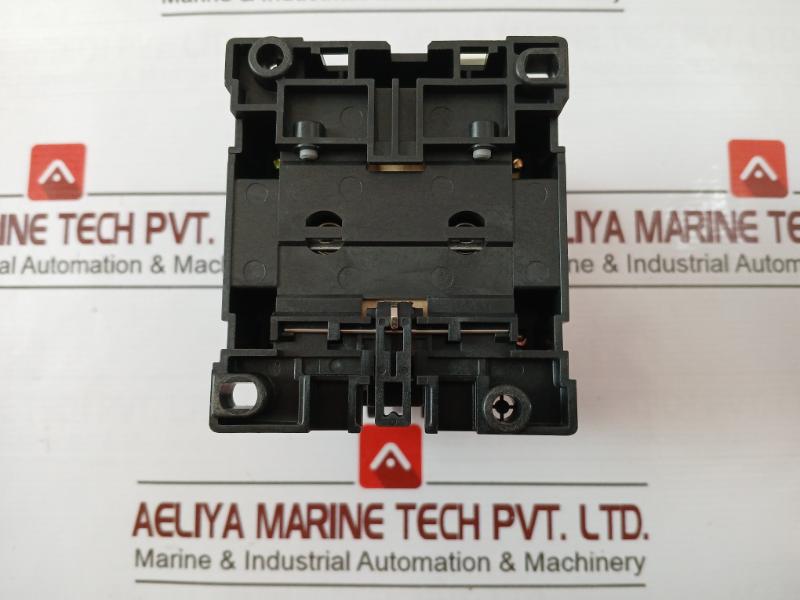 Fuji Electric Sc-2n Magnetic Contactor 110v - Image 4