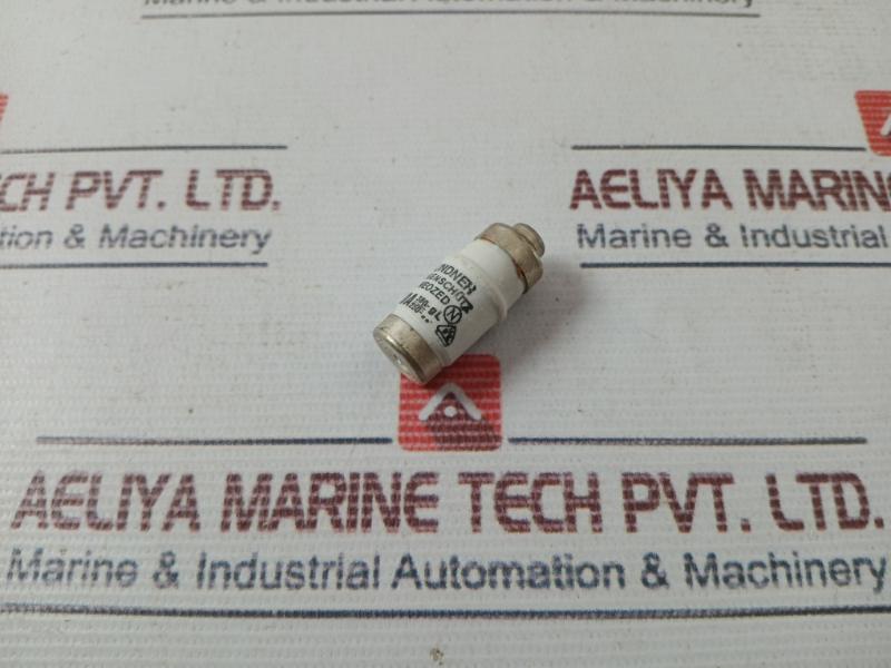 Lindner 50a Bottle Fuse - Image 3