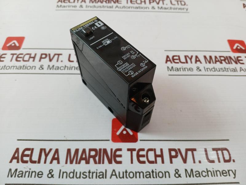 Omron E3jm-10dm4-G Photoelectric Sensor 250v - Image 3