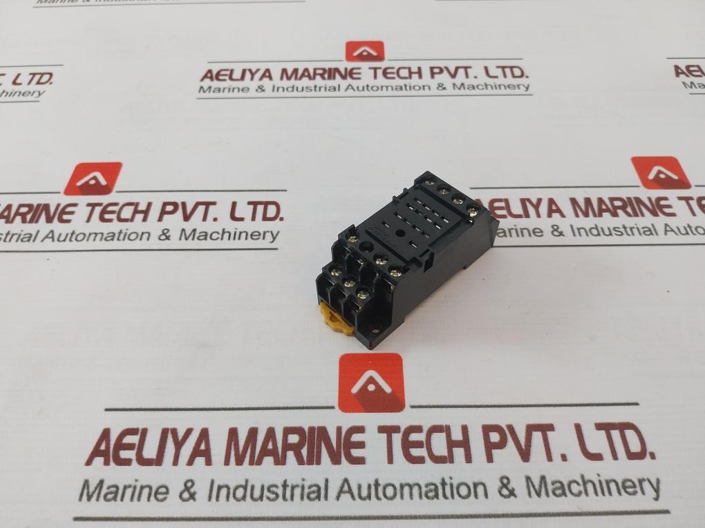 Omron Pyf14a-E Relay Socket 250v - Image 3