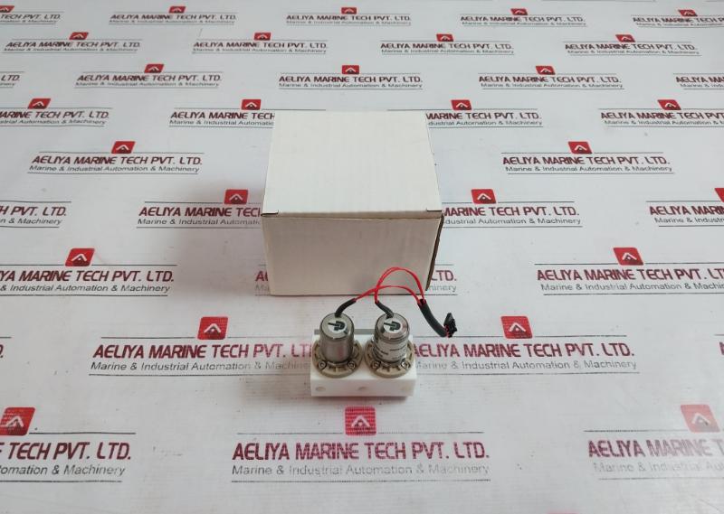 Parker 018-0300-900 Hplc Gradient Valve Assy 9v