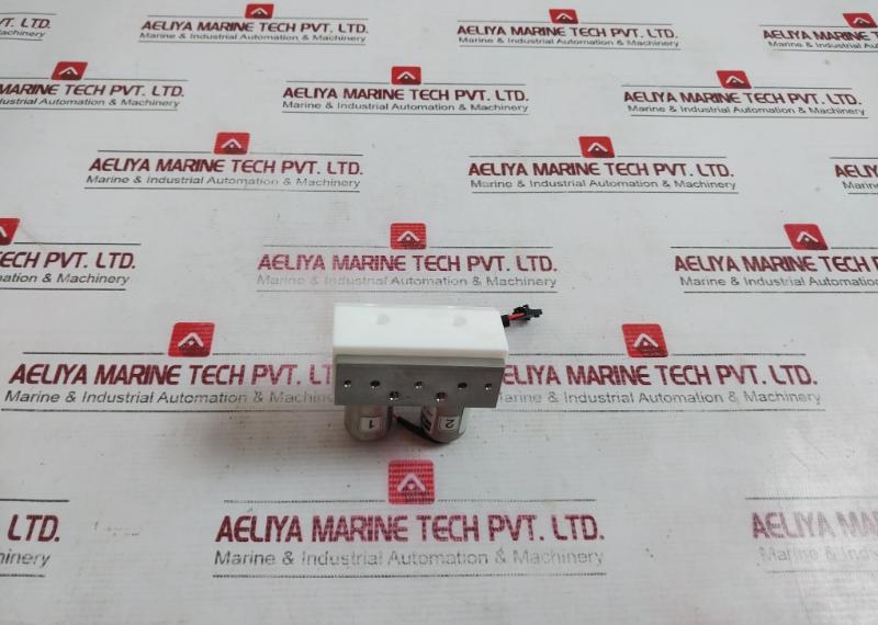 Parker 018-0300-900 Hplc Gradient Valve Assy 9v - Image 4