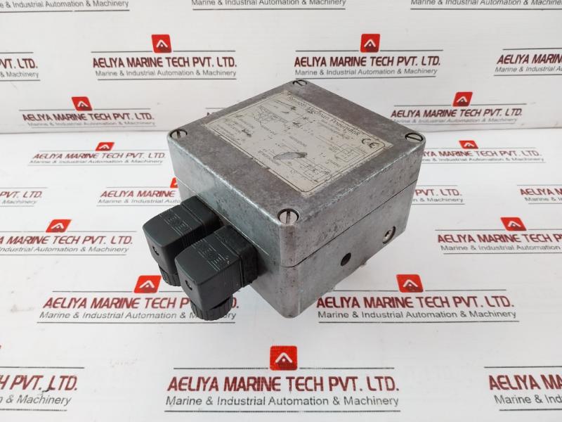 Rexroth 5610102150 Pneumatic Valve 24 V - Image 3