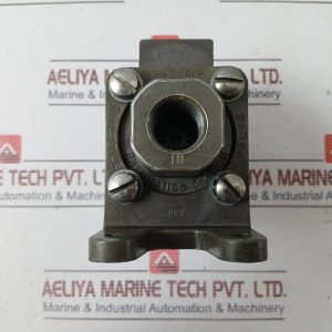 Rexroth P54350-4 Shuttle Valve