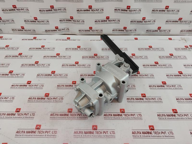 Rexroth R417000184 Pneumatic Actuator - Image 3
