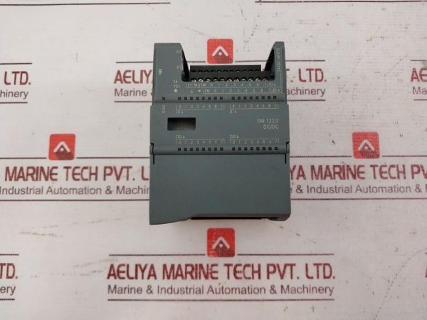 Siemens 6es7 223-1bl32-0xb0 IO Module 24v