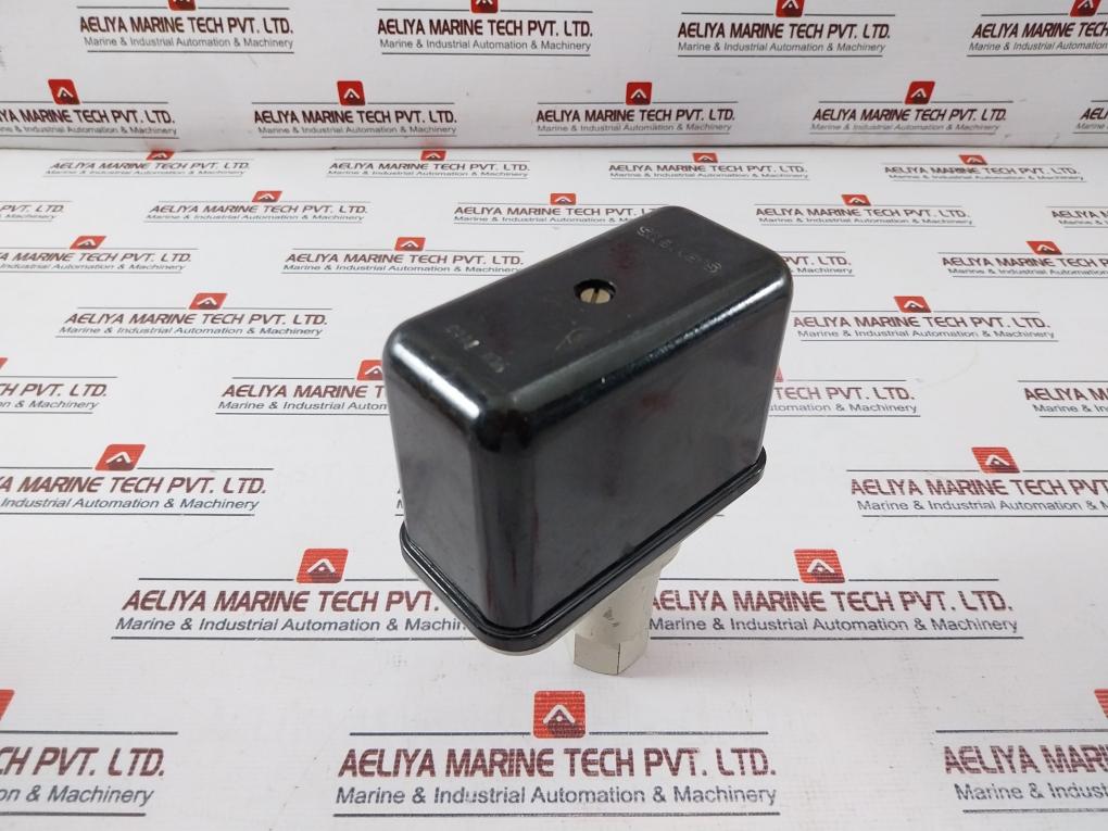 Siemens 6kc3 104 Pressure Switch 500v - Image 3