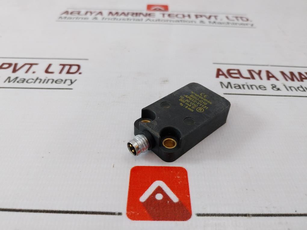 Turck Bi8u-Q10 Inductive Sensor 30 V - Image 3