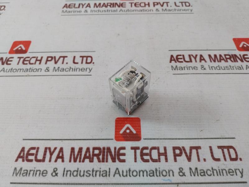 Omron Ly2n-D2 General Purpose Relay 240v - Image 3