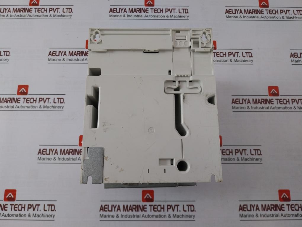 Abb Acs380-040s-17a0-4 Inverter Drive 480v - Image 4
